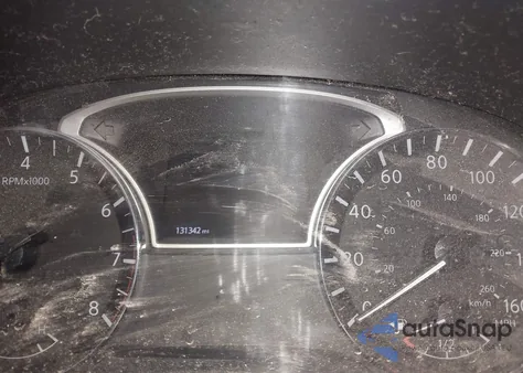 2018 Nissan Pathfinder Sv z USA, uszkodzony, nr VIN 5N1DR2MM5JC637204